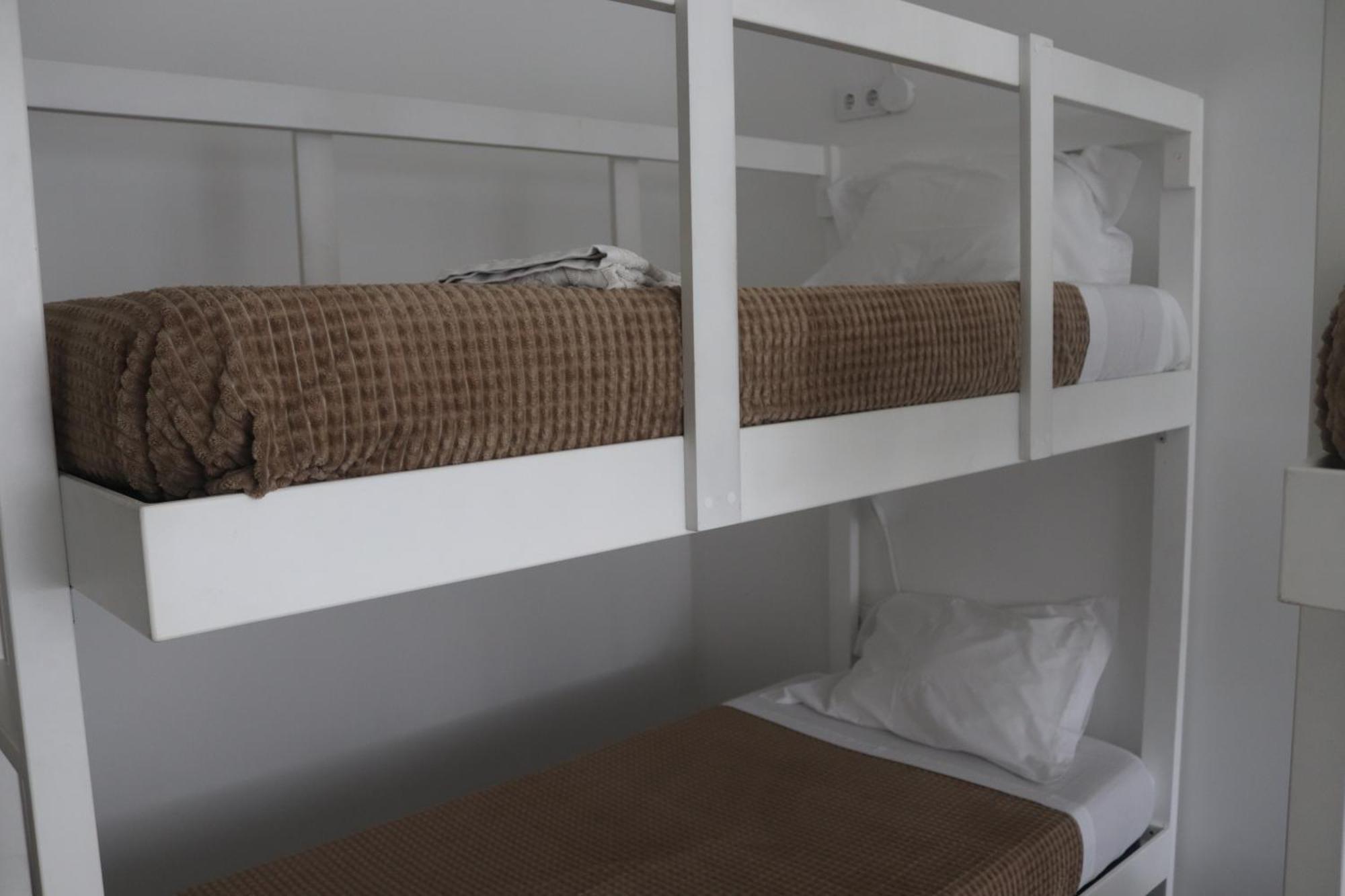 The Spot Ofir Hostel เอสโปเซนเด ภายนอก รูปภาพ
