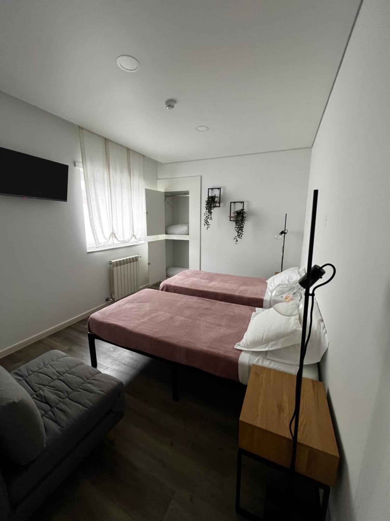 The Spot Ofir Hostel เอสโปเซนเด ภายนอก รูปภาพ